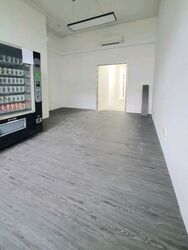 Woodlands 11 (D25), Factory #557800351